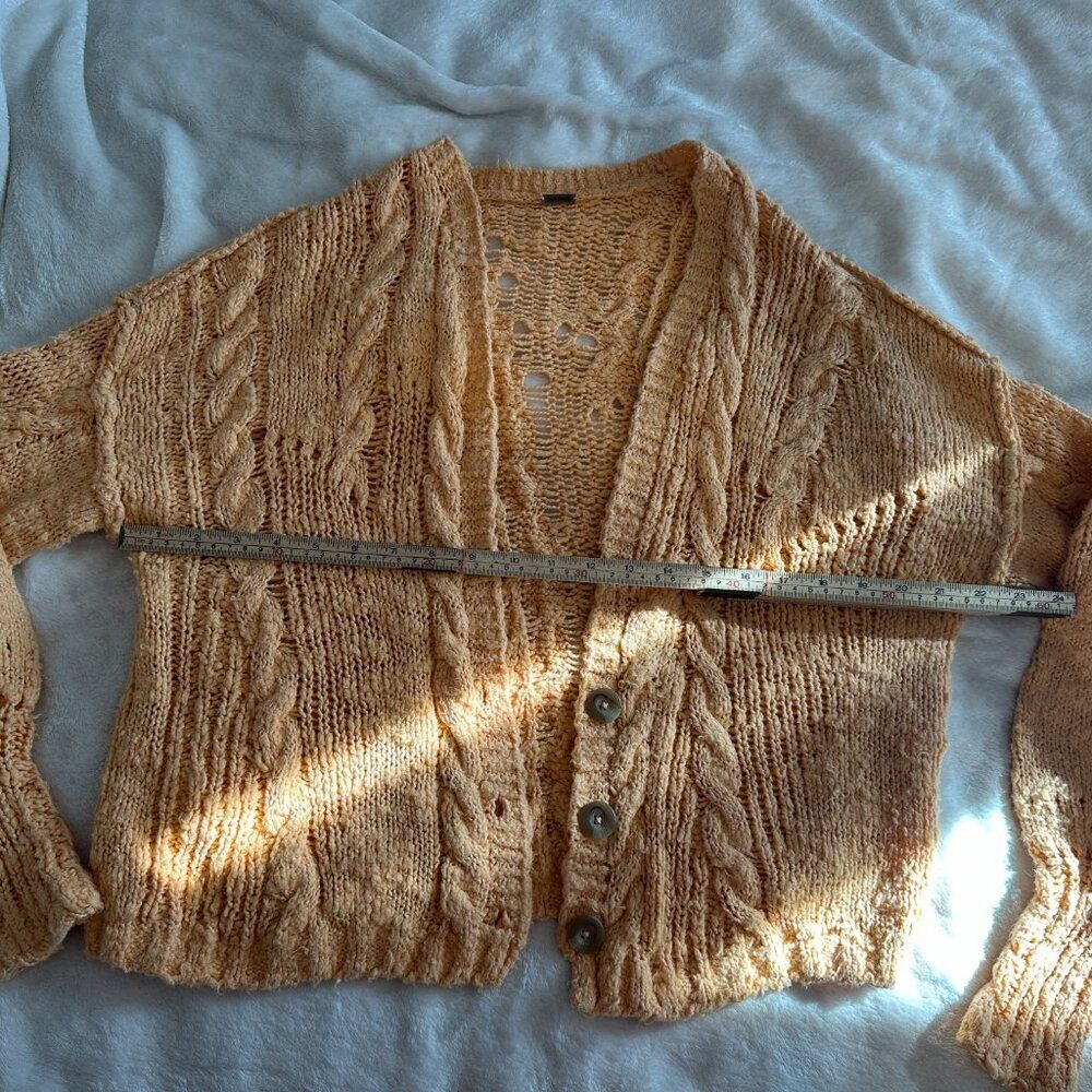 Free People Luxury Cable Knit Cardigan Peach Boho Button Sweater Small - Picture 7 of 7